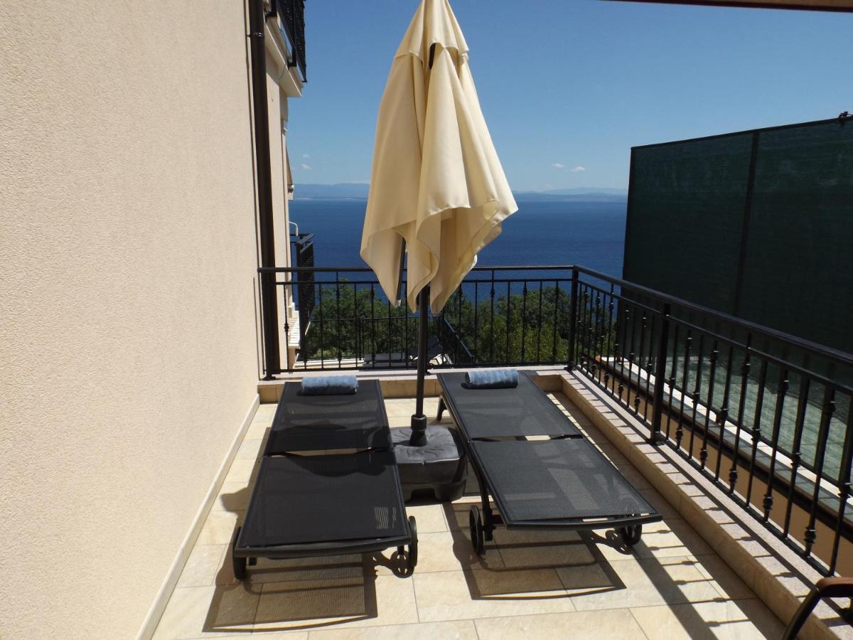 Apartments Villa Elma Mošćenička Draga Exteriör bild