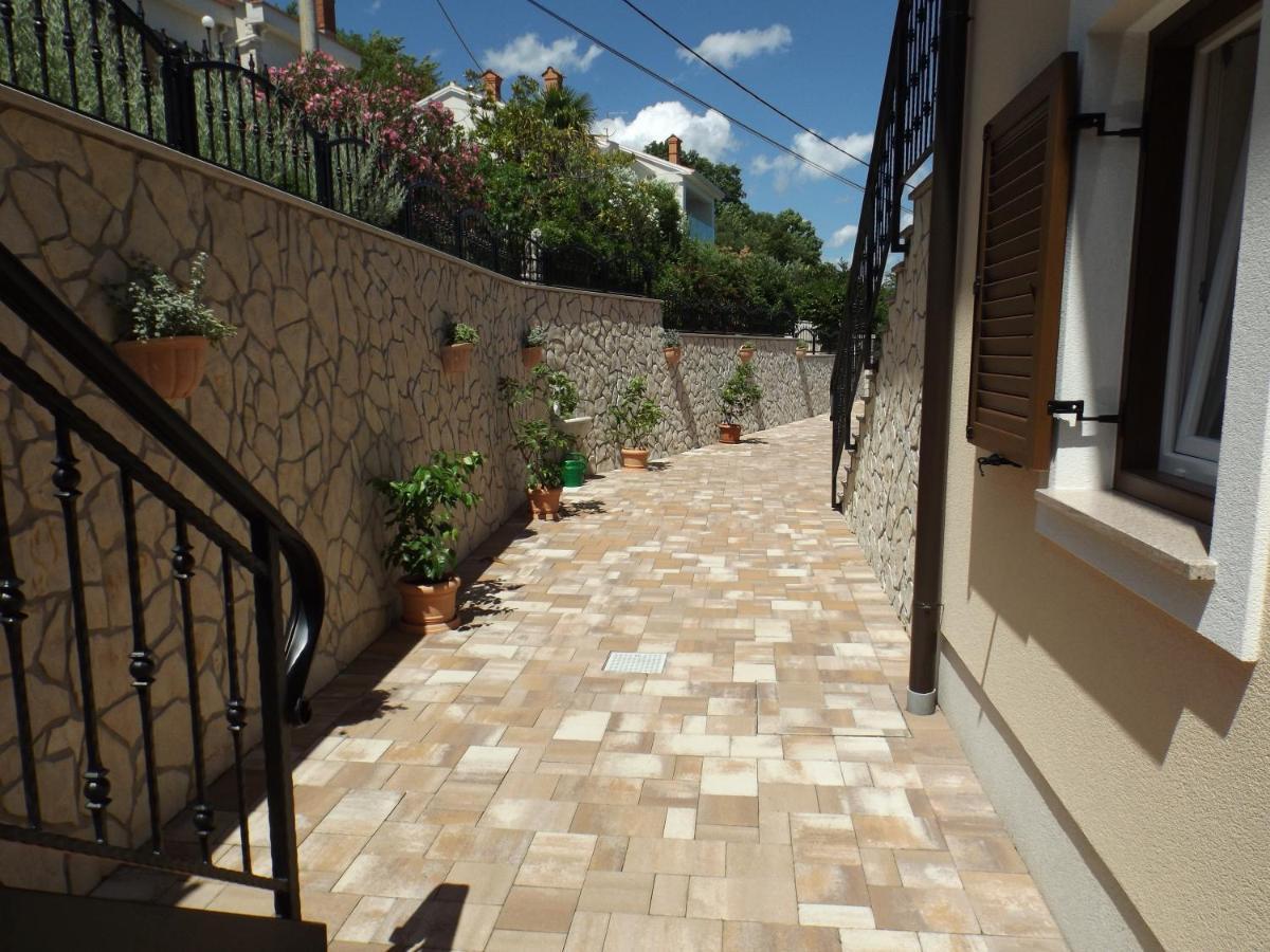 Apartments Villa Elma Mošćenička Draga Exteriör bild
