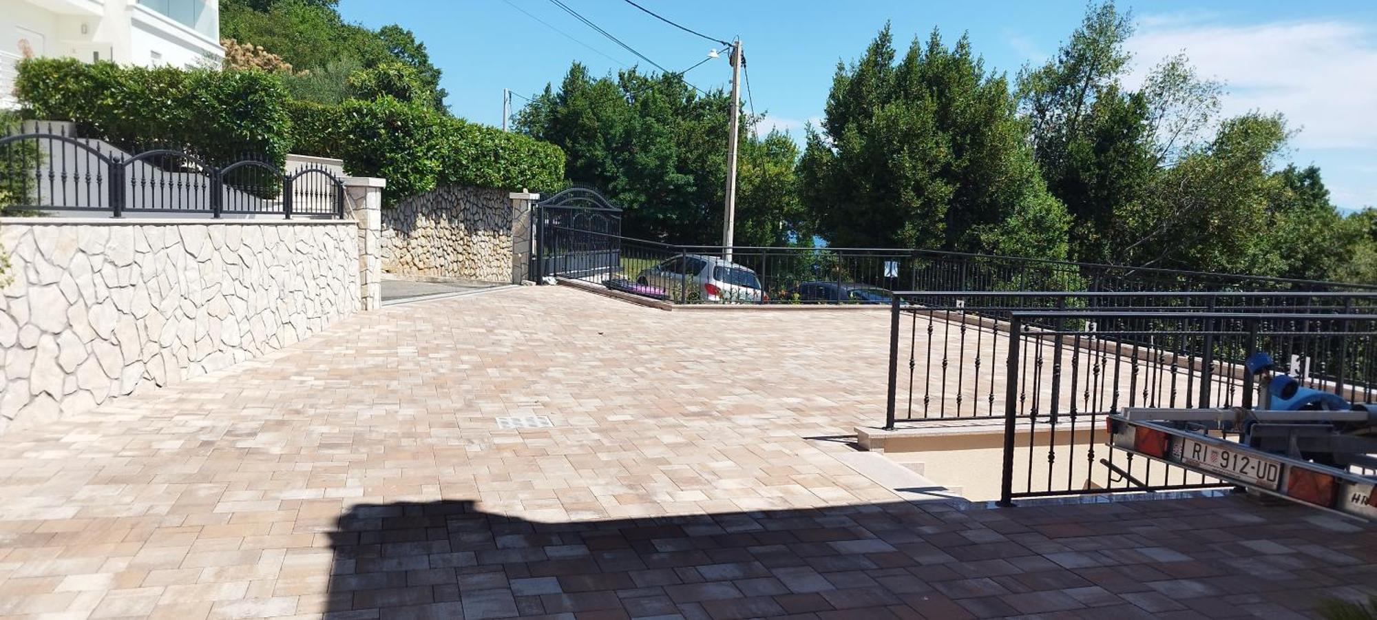 Apartments Villa Elma Mošćenička Draga Exteriör bild